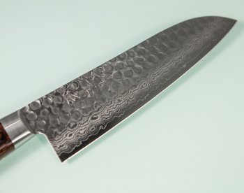 Damascus 17 Hammered Santoku 180mm