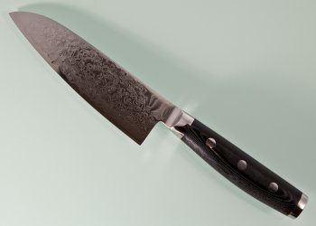 Yaxell GOU Santoku 125mm