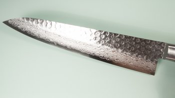 Damascus 17 Hammered Gyuto 240mm black