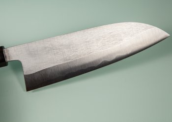 Shirou Kamo Aogami 2 Ebony Santoku 150mm