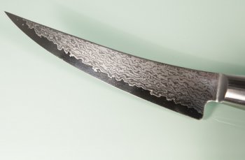 Mcusta Zanmai Classic Pro Zebra Boning 165mm