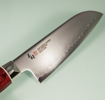 Mcusta Zanmai Revolution SPG2 Ko-Santoku 150mm Red