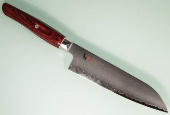 Mcusta Zanmai Revolution SPG2 Santoku 180mm Red