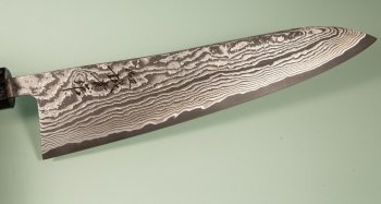 Tanaka Shigeki R2 Damascus Wa-Gyuto 210mm Walnuss