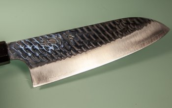 Nigara R2 polished Tsuchime Wa-Santoku 165mm