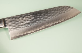 Masutani VG-10 Damast Tsuchime Santoku 170mm brown