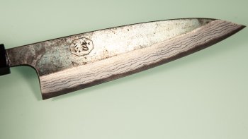 Hatsukokoro Kumokage AO2 Kuro Dama Wa-Petty 150mm Teak