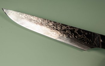 Takeshi Saji R2 Diamond Damascus Steak 125mm Micarta