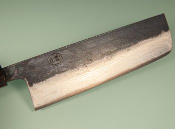 Hatsukokoro Kumokage AO2 Kuro Dama Wa-Nakiri 165mm Wenge