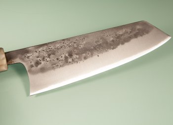 Tadafusa Orca Wa-Bunka 180mm Nashiji Aogami 2 Rosenholz/helles Bffelhorn