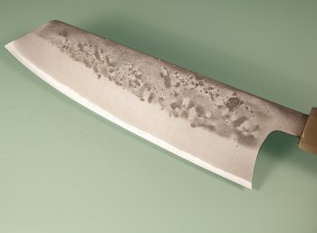 Tadafusa Orca Wa-Bunka 180mm Nashiji Aogami 2 Rosenholz/helles Bffelhorn