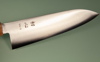 Hatsukokoro VG-5 Hayabusa Wa-Santoku 180mm Oak