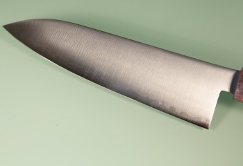 Hatsukokoro VG-5 Hayabusa Wa-Santoku 180mm violett stabilisiert