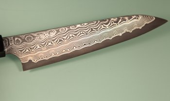 Nigara R2 Damascus black Wa-Petty 140mm