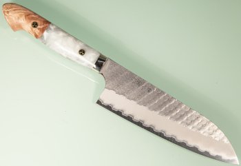 Nigara R2 Satin Tsuchime Santoku 170mm Maplewood/Resin Nr.1