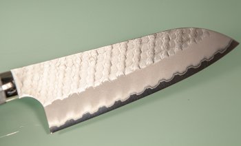 Nigara R2 Satin Tsuchime Santoku 170mm Maplewood/Resin Nr.1