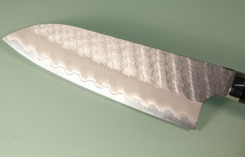Nigara R2 Satin Tsuchime Santoku 170mm Maplewood/Resin Nr.2