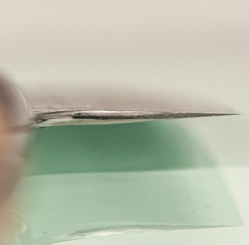 Nigara R2 Satin Tsuchime Santoku 170mm Maplewood/Resin Nr.2