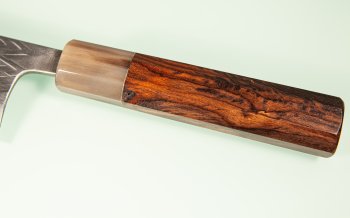 Tadafusa Orca Wa-Bunka 180mm Hammered SLD Rosenholz/helles Bffelhorn