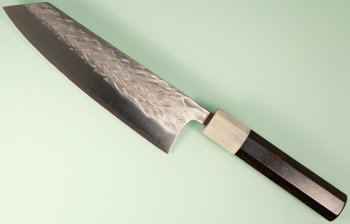 Tadafusa Orca Wa-Bunka 180mm Hammered SLD Ebenholz/helles Bffelhorn