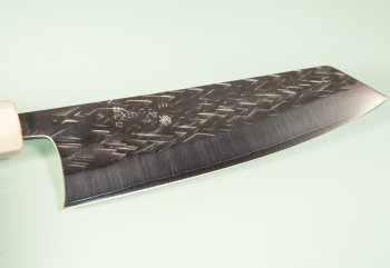 Tadafusa Orca Wa-Bunka 180mm Hammered SLD Ebenholz/helles Bffelhorn
