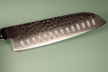 Guangzhou VG10 Damascus Tsuchime Kurouchi Santoku 185mm