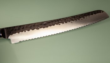 Guangzhou VG10 Damascus Tsuchime Kurouchi Brotmesser 230mm