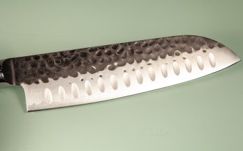 Guangzhou VG10 Tsuchime Kurouchi Santoku 185mm