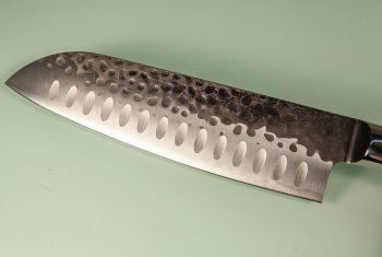 Guangzhou VG10 Tsuchime Kurouchi Santoku 185mm