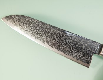 Tsunehisa AUS10 Nami Damascus Santoku 185mm