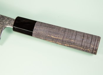 Tsunehisa AUS10 Tsuchime Damascus Wa-Santoku 170mm grau stabilisiert/Bffelhorn