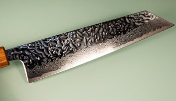 Tsunehisa AUS10 Tsuchime Damascus Wa-Kiritsuke 245mm Oak