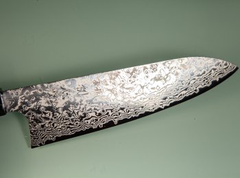 Hatsukokoro Ginga ATS-34 Nickel Damascus Wa-Santoku 185mm Teak