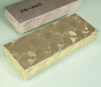 Yaginoshima 205x76x38 ca. 7000-10000 Krnung Nr. 1