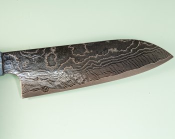 Katayama VG-10 Damascus polished Wa-Santoku 165mm blau stabilisiert