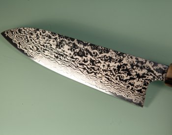 Hatsukokoro Ginga ATS-34 Nickel Damascus Wa-Santoku 185mm Rosenholz/Bffelhorn