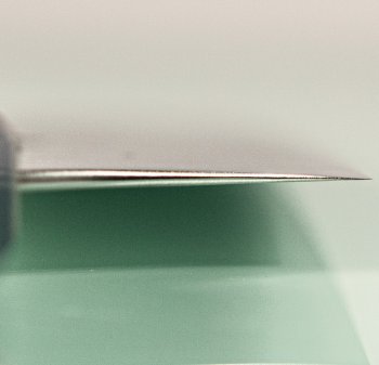 Hatsukokoro Hayabusa AS Wa-Bunka 180mm blue curved