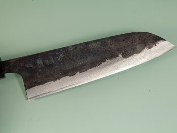 Hatsukokoro Kurokuma Blue2 Kurouchi Wa-Santoku 165mm Teak