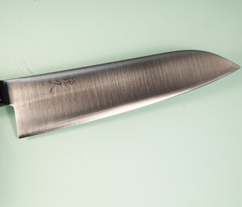 Tsunehisa SLD Migaki Santoku 185mm schwarz