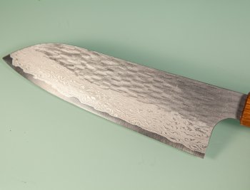 Nigara VG-XEOS Tsuchime Damascus Wa-Santoku 170mm