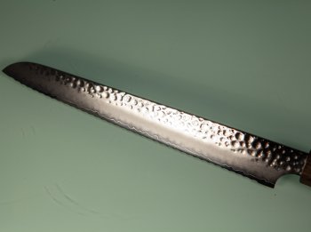 Kanetsugu SHIUN VG10 Tsuchime Brotmesser 210mm Bubinga