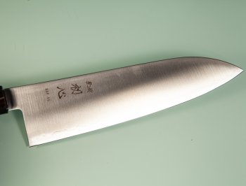 Hatsukokoro Hayabusa HAP40 Wa-Santoku 180mm Teak
