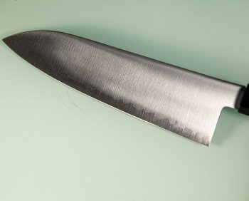 Hatsukokoro Hayabusa HAP40 Wa-Santoku 180mm Teak
