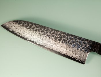 Hatsukokoro VG10 Damascus Tsuchime Wa-Santoku 180mm Wenge