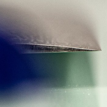 Takeshi Saji R2 black Damascus Sakimaru 250mm Blue Acryl
