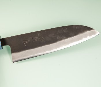Shiro Kamo black AS Wa-Santoku 170mm blau stabilisiert