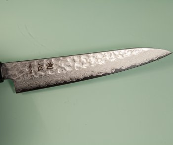 Hatsukokoro VG10 Damascus Tsuchime Wa-Petty 150mm Wenge