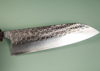 Yoshimi Kato SG2 Minamo Wa-Santoku 170mm
