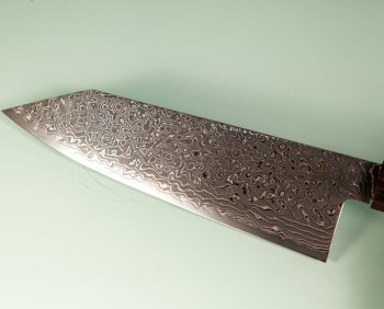 Hatsukokoro Ryuhyo KurozomeSG2 Damascus Wa-Bunka 175mm
