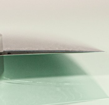 Hatsukokoro Ryuhyo KurozomeSG2 Damascus Wa-Santoku 175mm